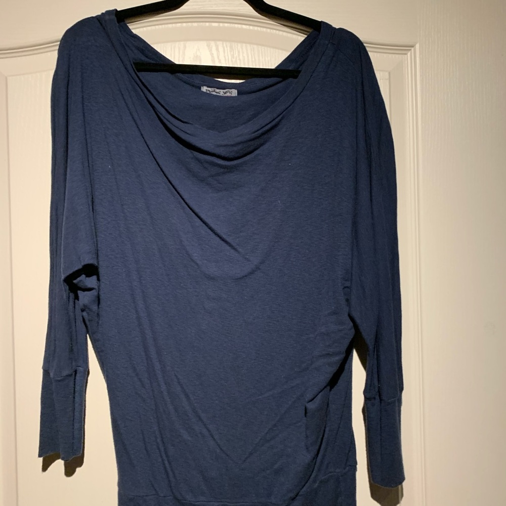 Michael Stars 3/4 sleeved shirt